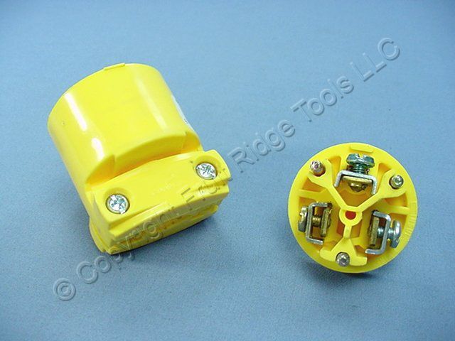 Cooper Wiring Yellow Straight Blade Male Plug 15A 125V NEMA 5-15 5-15P