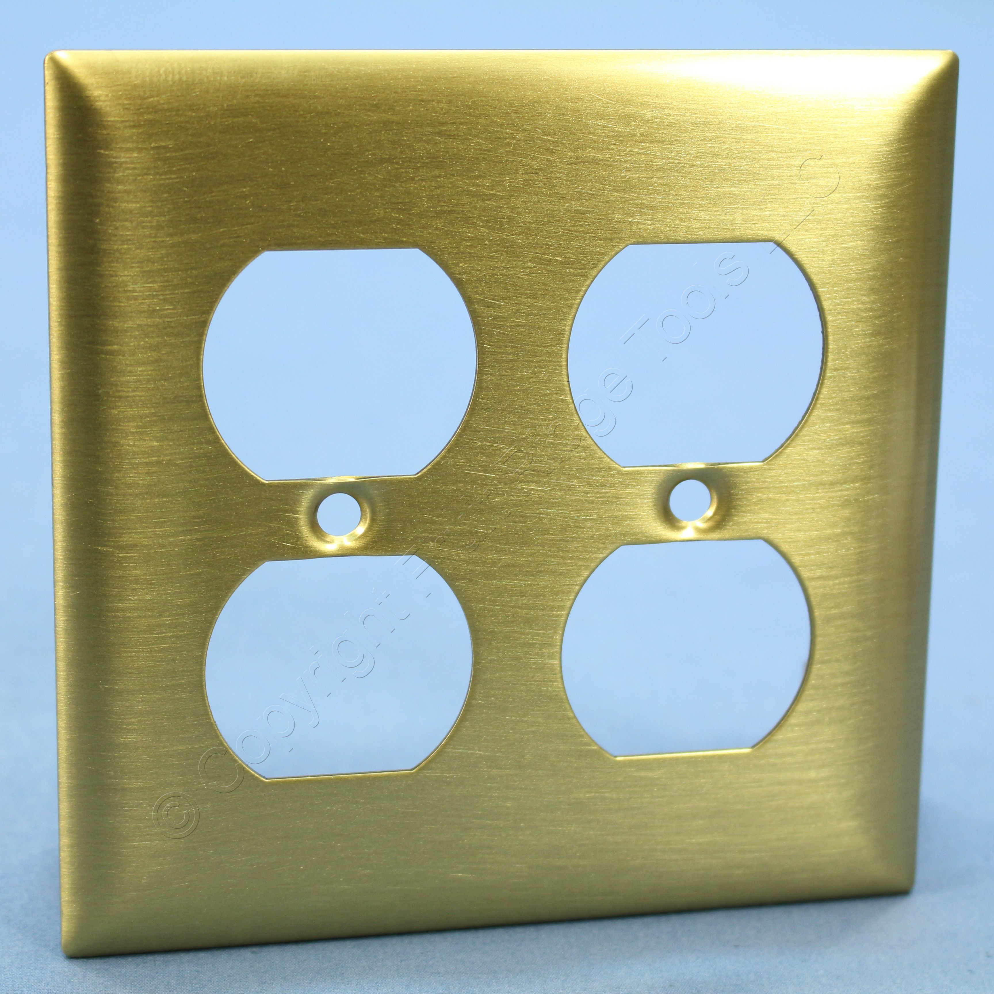 Hubbell Smooth Brass Standard 2Gang Duplex Receptacle Wallplate Cover SB82PB 883778200311 eBay