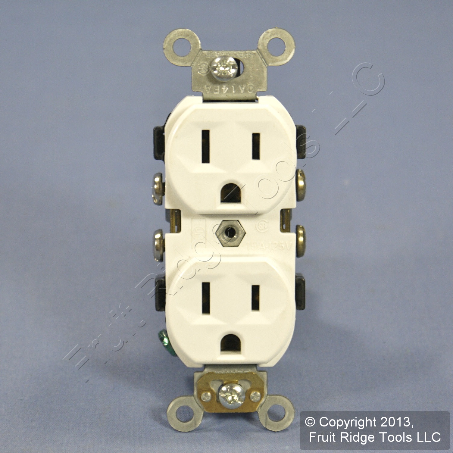 New Leviton White COMMERCIAL GRADE Outlet Duplex Receptacle 15A 120V Bulk CR15W eBay