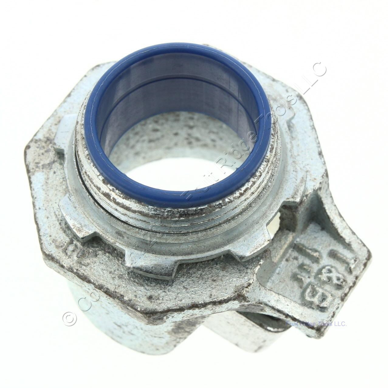 10 Thomas & Betts 1" TiteBite Flex Connectors Insulated Malleable Iron