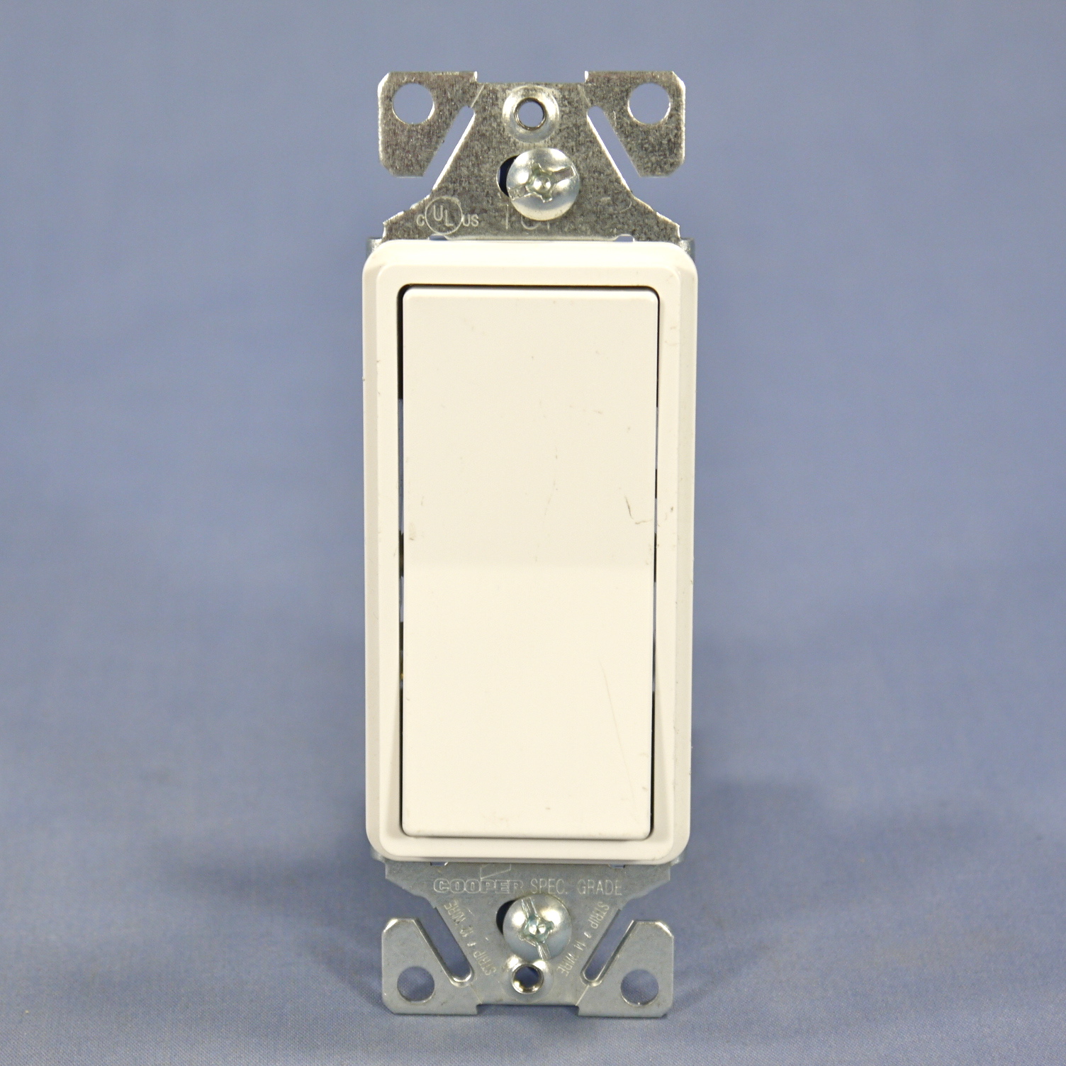 Cooper Wiring Devices 7503W White 15a 3-way AC Quiet Decorator Switch