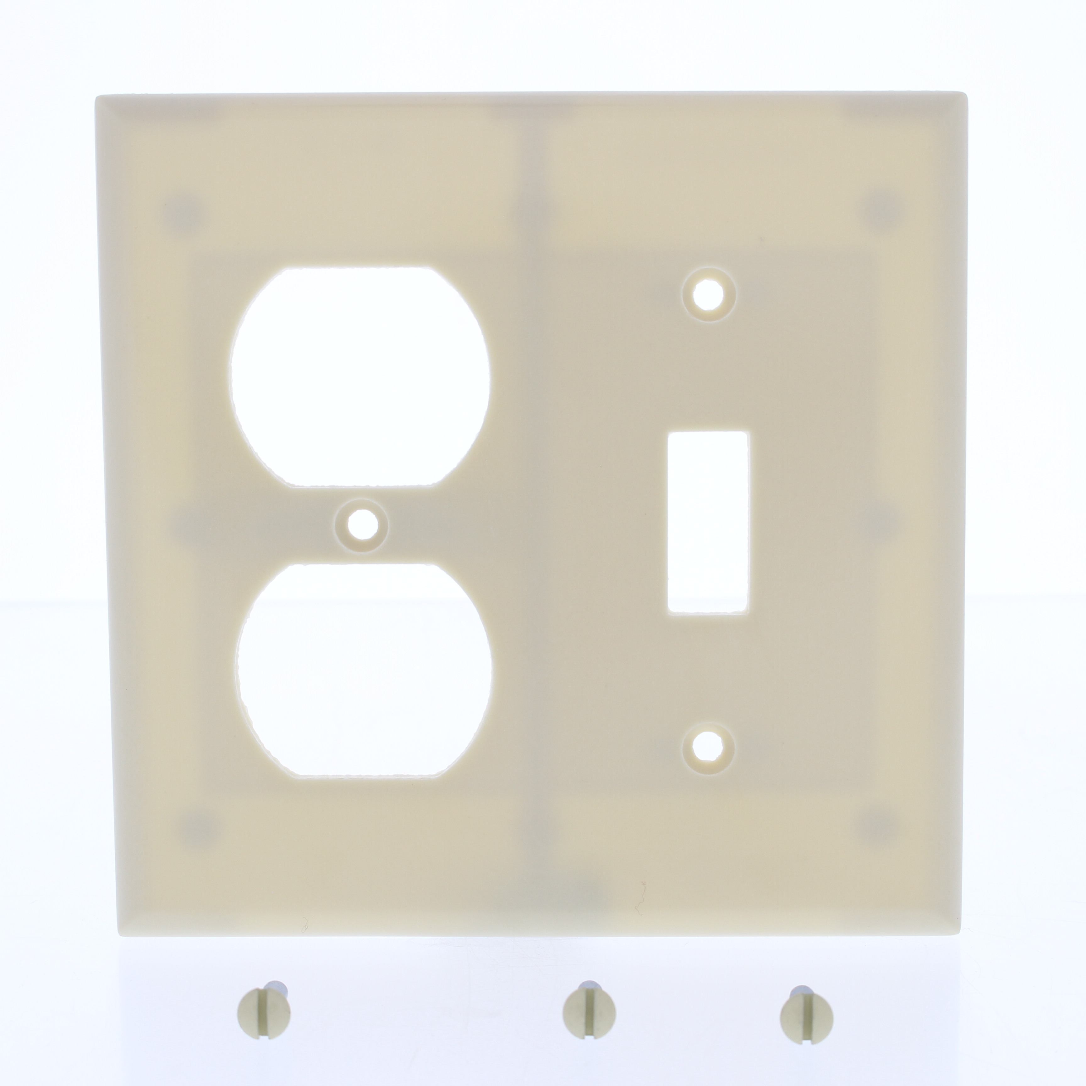 Eaton 2138V Ivory 2-Gang Toggle Switch Duplex Outlet Plastic Standard Wallplate