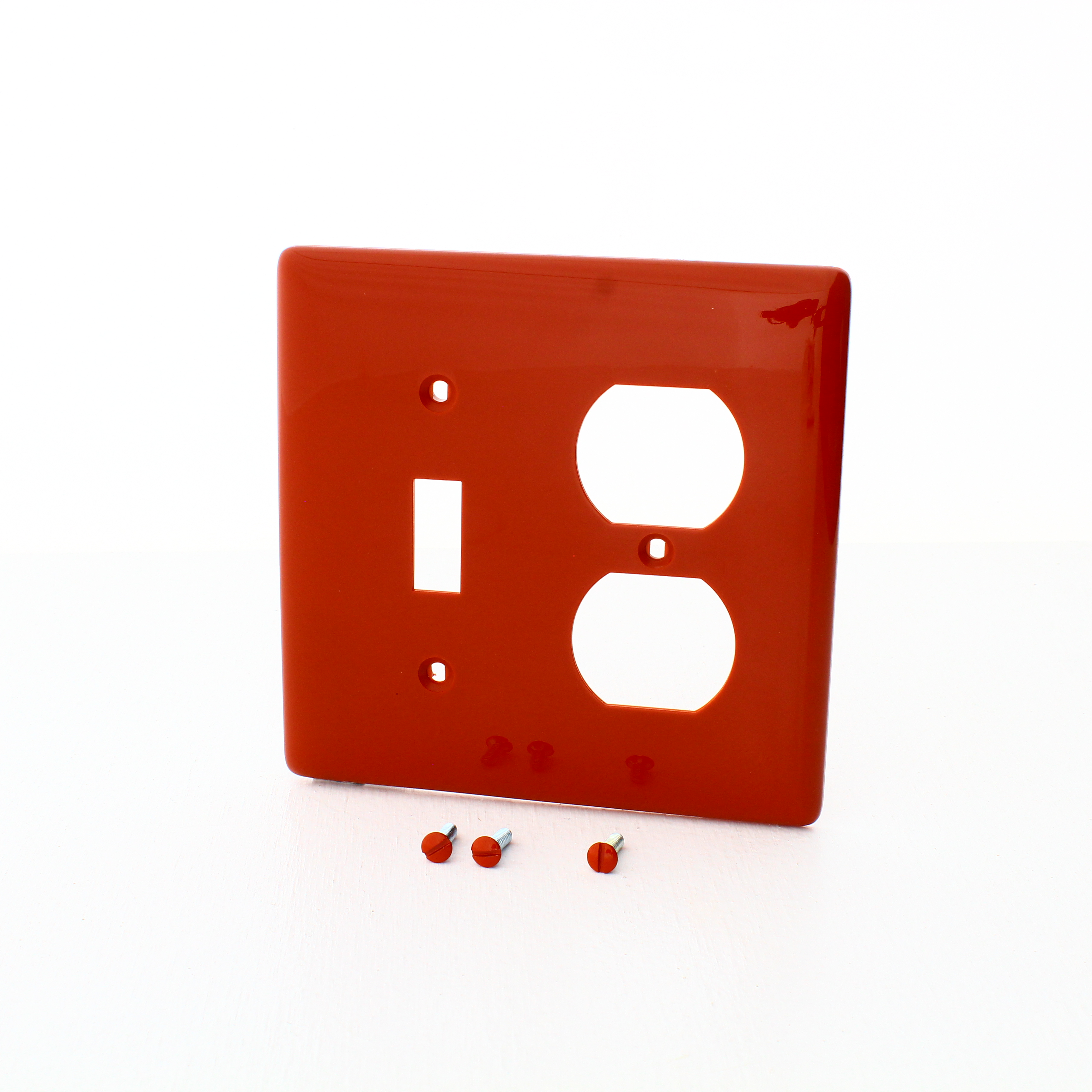 Hubbell NP18R Red 2-Gang Toggle Switch Duplex Outlet Unbreakable Wallplate Cover